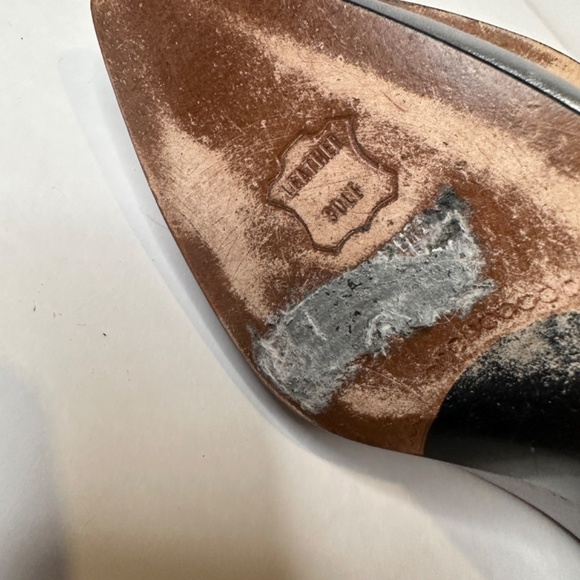 Stuart Weitzman silver vintage pump heels - Picture 13 of 15